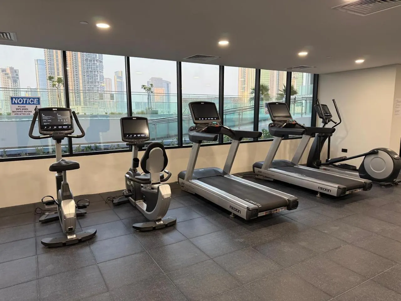 1 Bed Junior Near Cleveland And Galleria Mall Abu Dhabi 0*,  Vereinigte Arabische Emirate