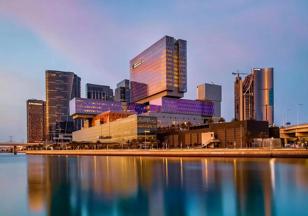 1 Bed Junior Near Cleveland And Galleria Mall Abu Dhabi Vereinigte Arabische Emirate