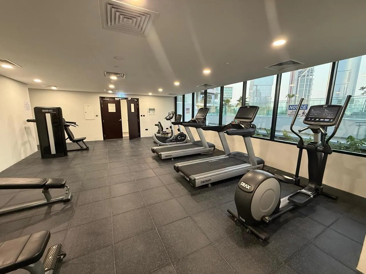 Apartment 1 Bed Junior Near Cleveland And Galleria Mall Abu Dhabi Vereinigte Arabische Emirate
